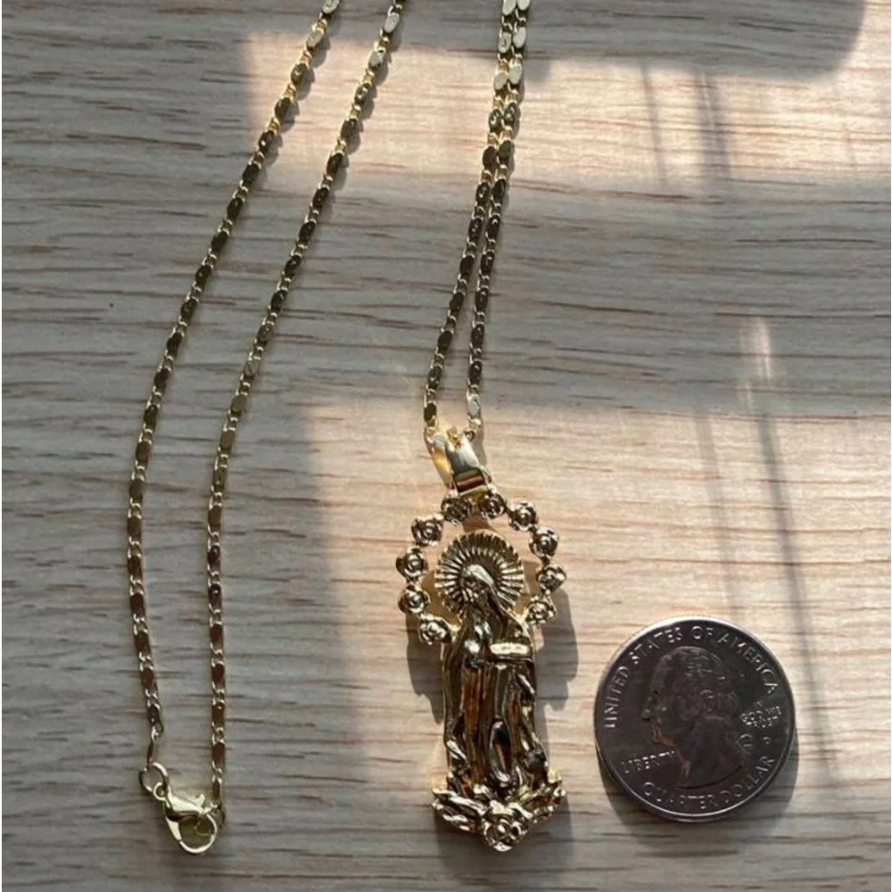 14k Gold Plated Womens Mens Link Chain And Virgin Mary Pendant Necklace 18” - Picture 9 of 16